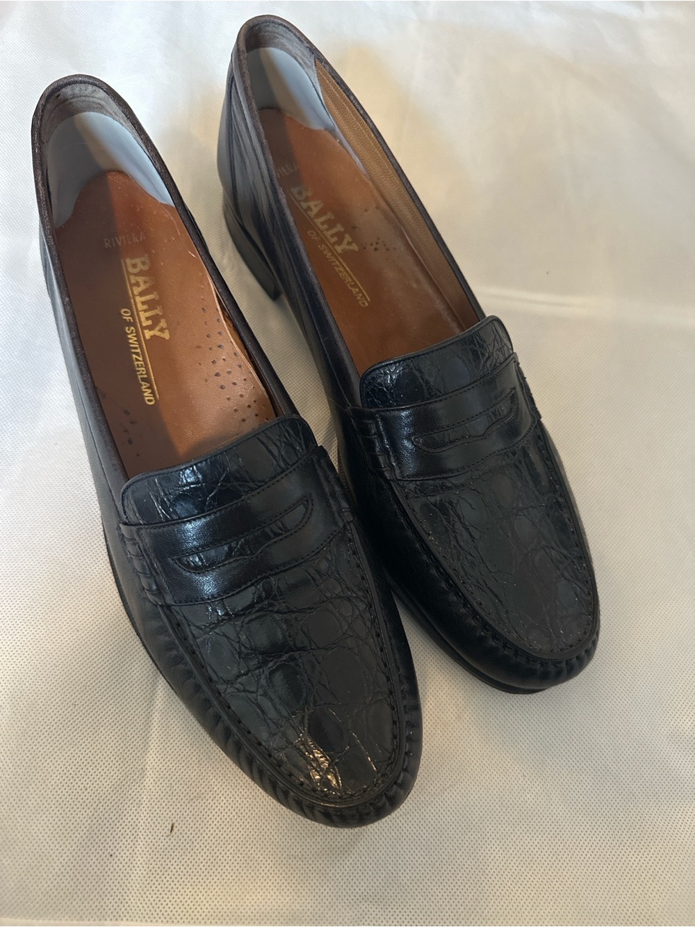 Vintage Bally Riviera Switzerland Black Croc Embossed Penny Loafers 13
